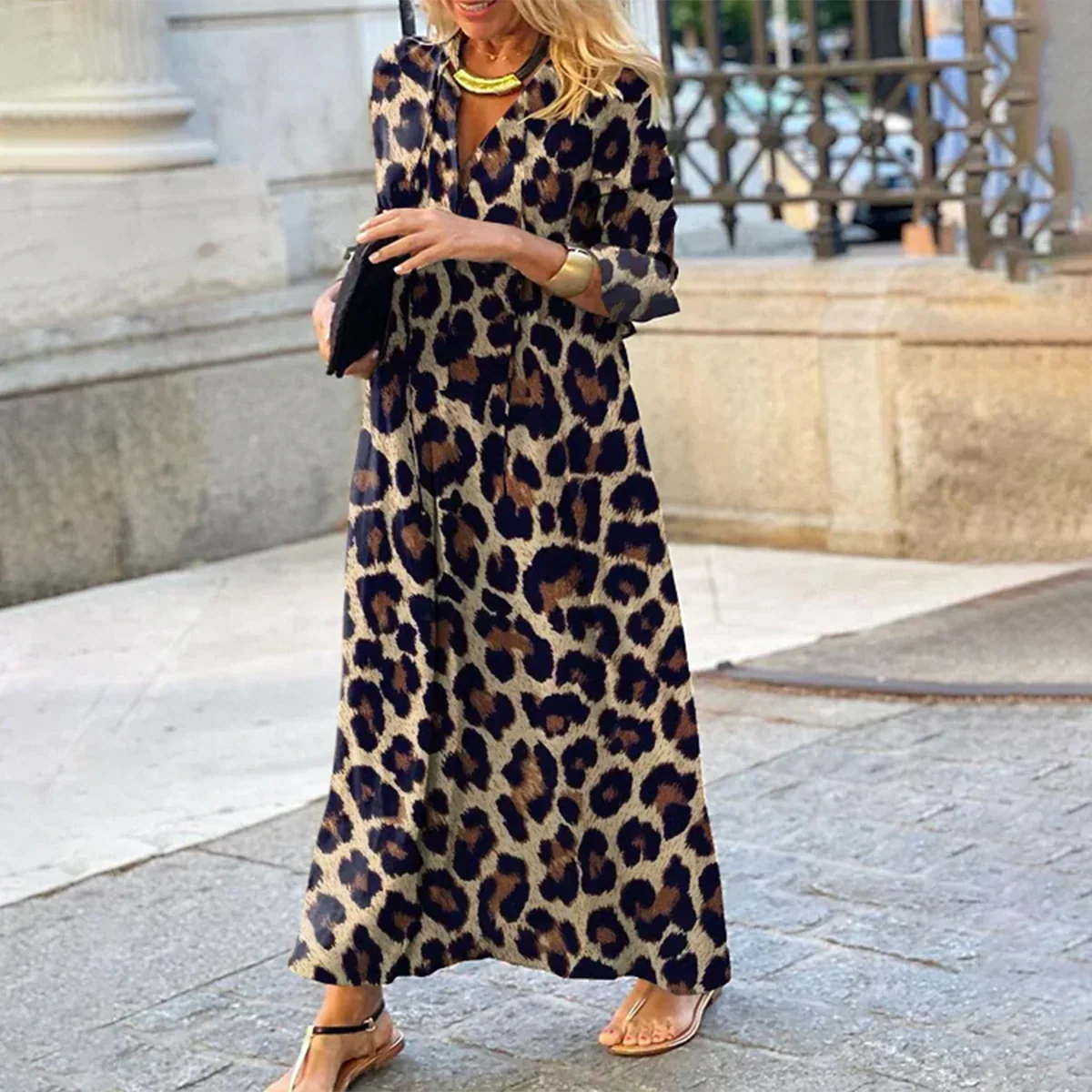 Odvážné a elegantní leopardí šaty