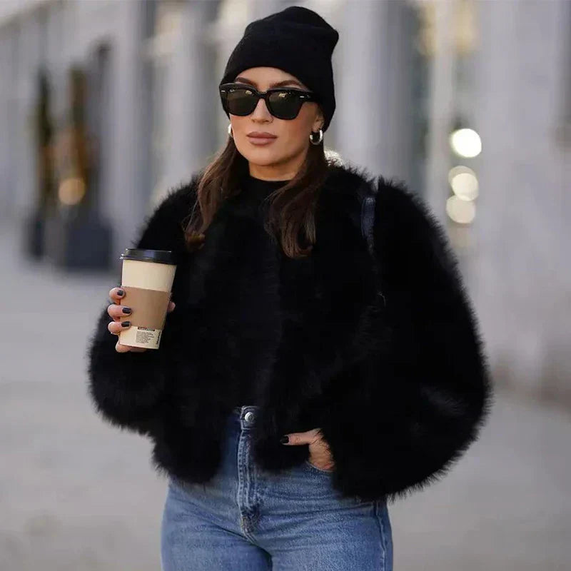 Mila | Krátký dámský kabát z umělé kožešiny, elegantní a pohodlný