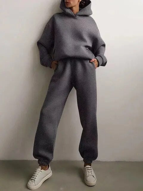 Heidi Fashion - Jednodílné dvoudílné soupravy Oversized tepláková souprava s kapucí
