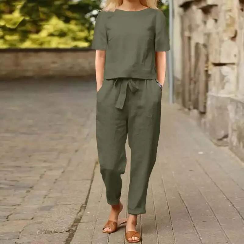 Kombinéza - ležérní elegance - směs polyesteru a bavlny - ideální pro každou příležitost