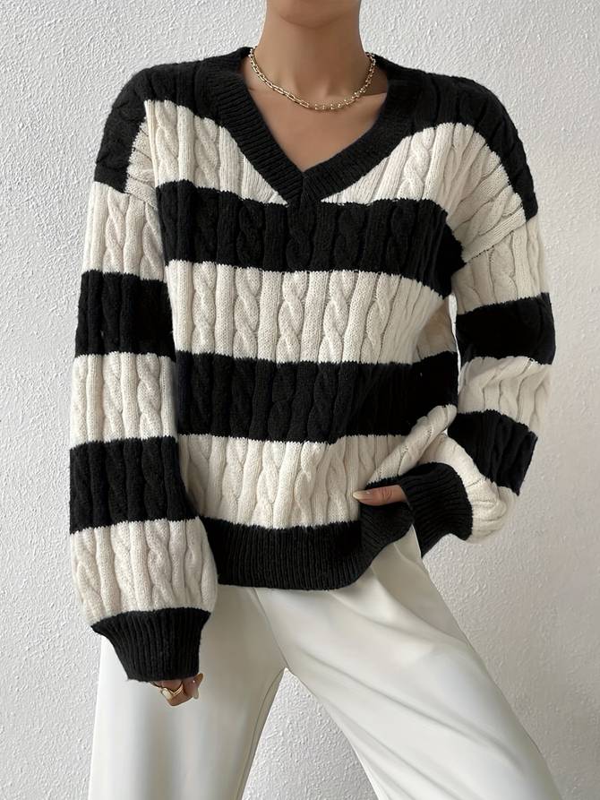 Abigael Trui | Casual V-Hals Gestreepte Trui