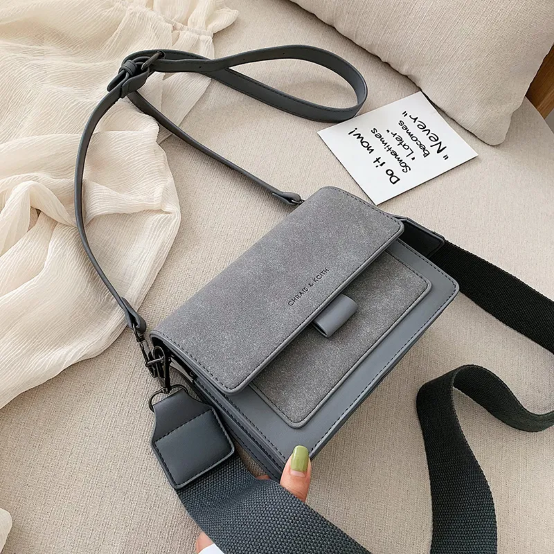 Taška Kristel Crossbody | S praktickým flipovým otevíráním