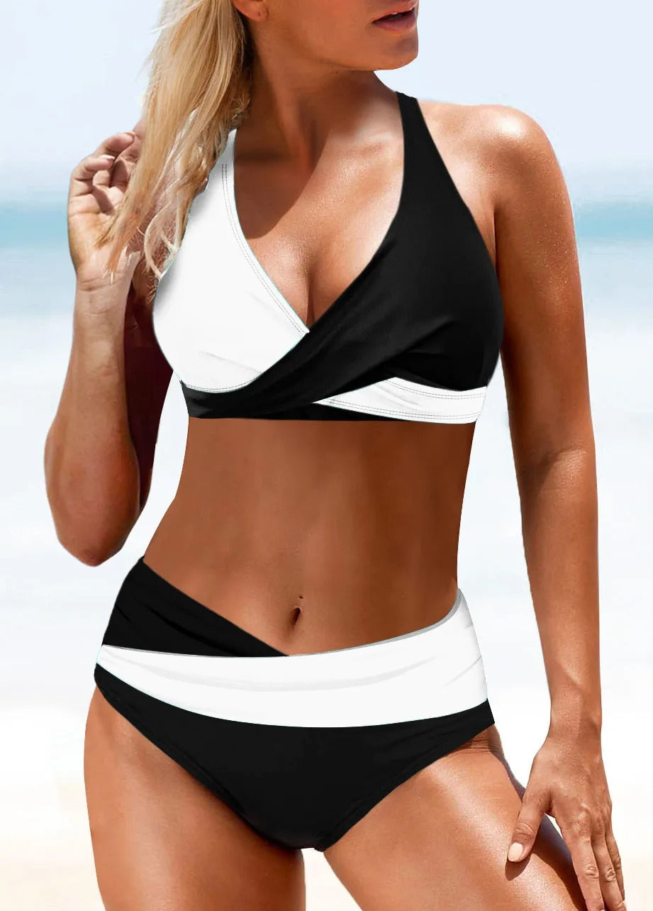 Elegantní bikiny s nízkým pasem