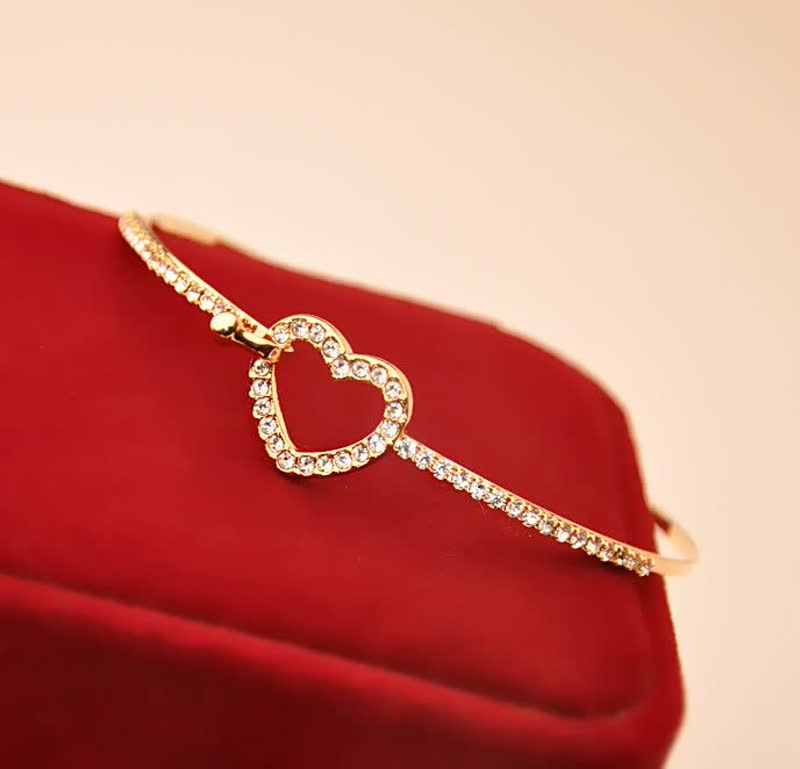 HeartBracelet™: náramek pro ženy