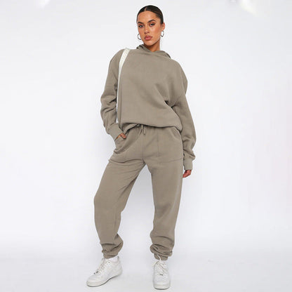 Heidi fashion | Oversized mikina s kapucí a tepláková souprava