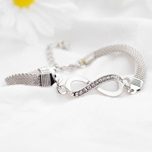 Elegantní náramek Infinity