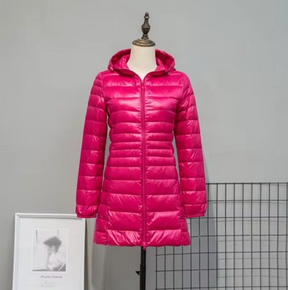 - Puffer bunda s kapucí