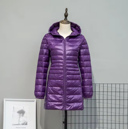 - Puffer bunda s kapucí