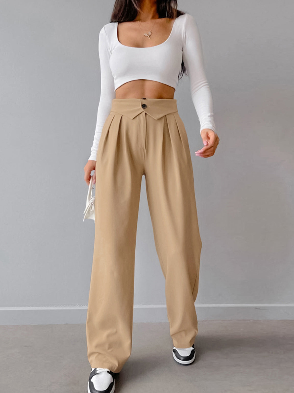 Trendy dámské kalhoty v barvě kotníků