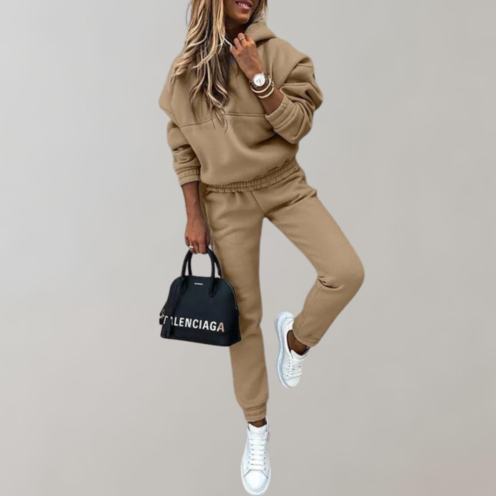 Heidi Fashion | Elegantní sportovní souprava pro ženy