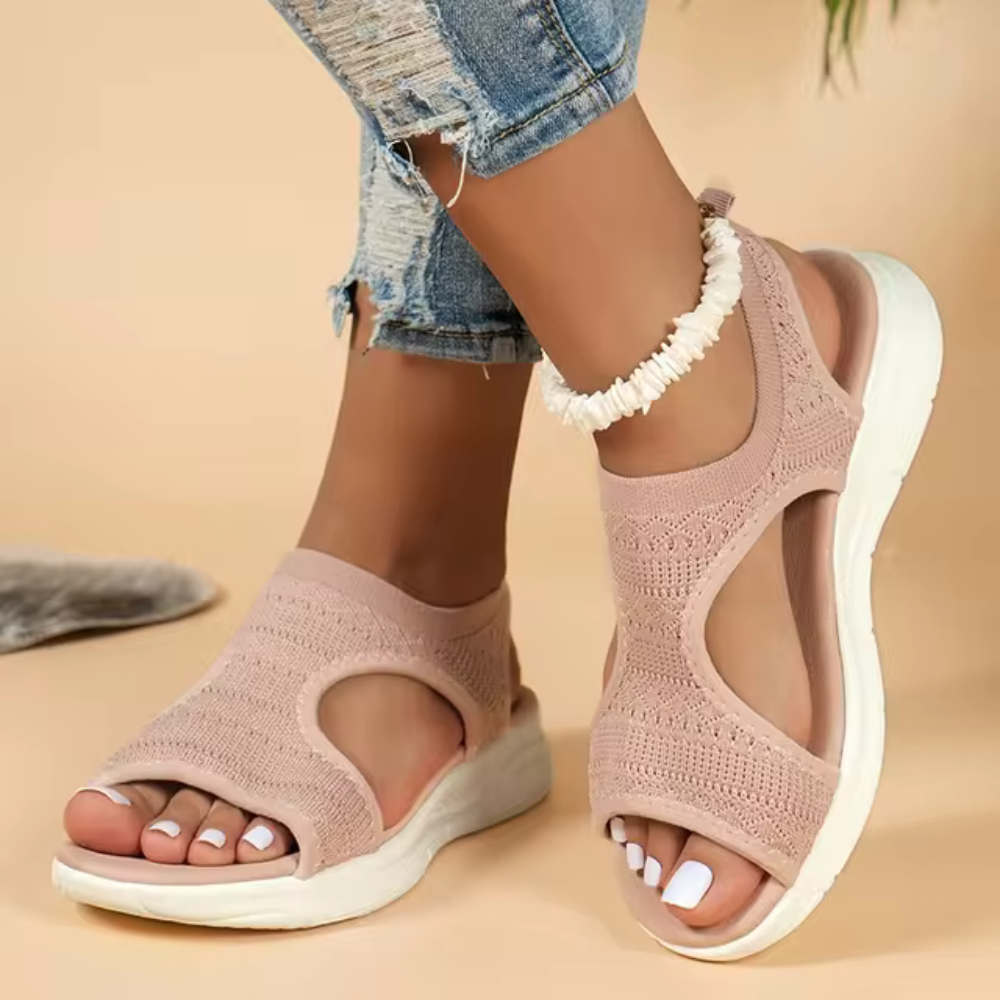 Celine - Jednobarevné sandály Slip-on