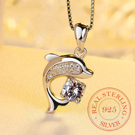 Křišťálový náhrdelník s přívěskem delfína | Lucky charm na řetízku!