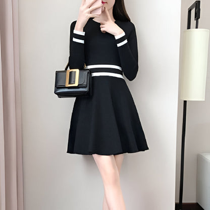 Daphne | Oku lahodící barevné mini šaty pro dokonalý večerní outfit