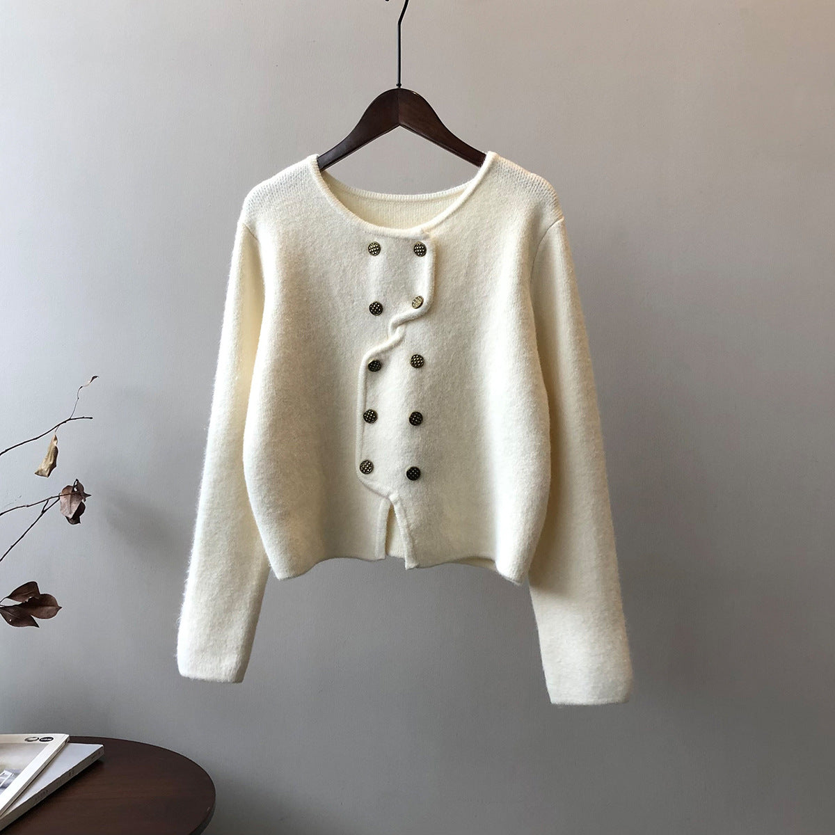 Vanessia - Elegantní svetr s knoflíky pro ženy