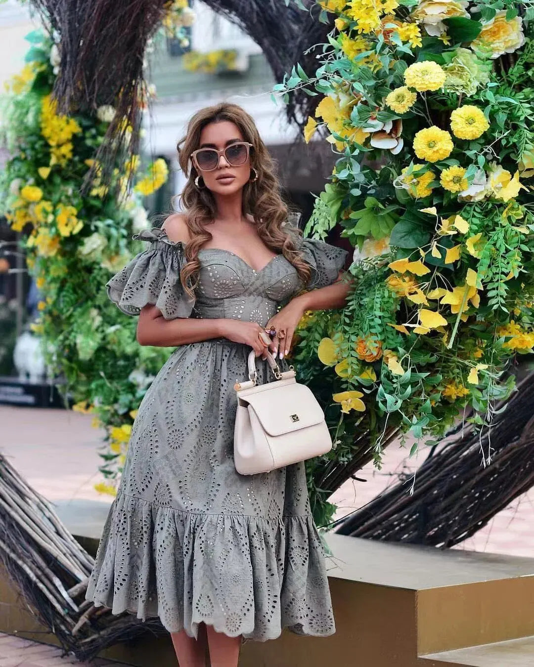 Amelia - Princeznovské šaty na ramínka
