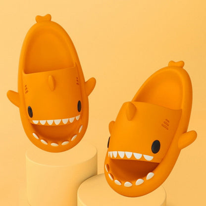SharkToes™: Sandály se žraločím designem
