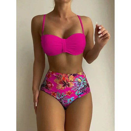 Elegantní bikiny s vysokým pasem a květinovým vzorem