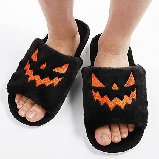 MonicasSlippers I Halloween Pantofle pro ženy