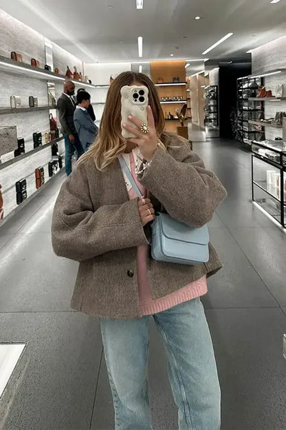 - Stylový kabát nadměrné velikosti