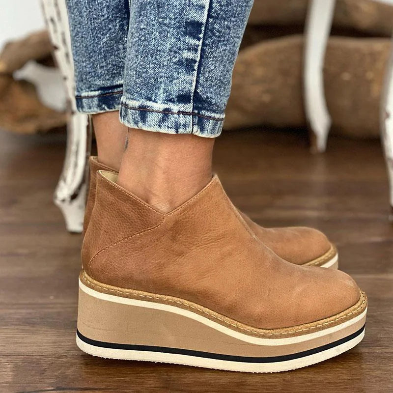 Pohodlné letní sandály - elegantní a podpůrné pro každodenní nošení