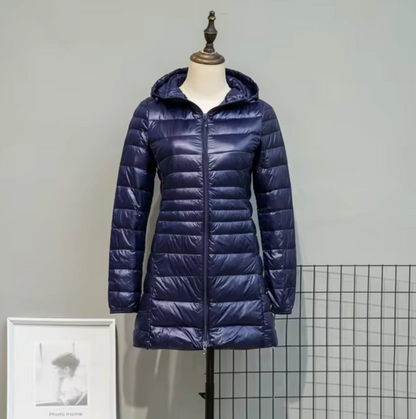 - Puffer bunda s kapucí