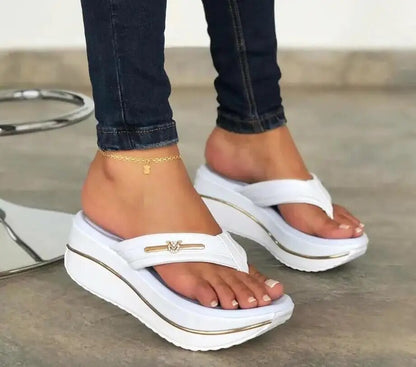 Yara® | Stylové dámské sandály na klínovém podpatku