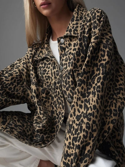 Dámská džínová bunda s leopardím vzorem