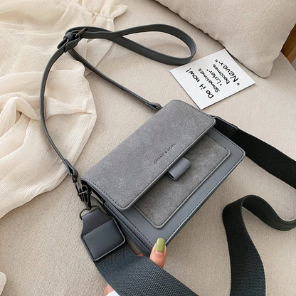 Taška Kristel Crossbody | S praktickým flipovým otevíráním
