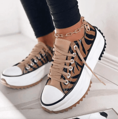 Jinky Sneakers | Trendy platforma Lace-up boty