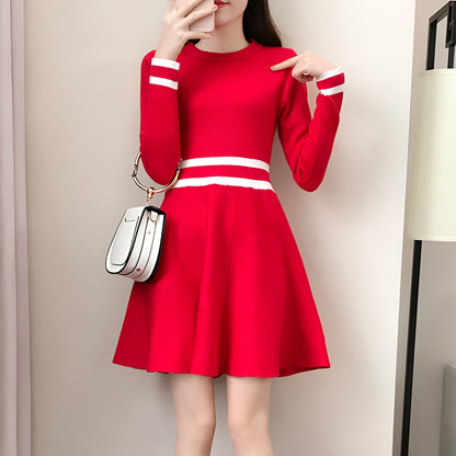 Daphne | Oku lahodící barevné mini šaty pro dokonalý večerní outfit